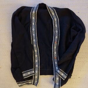 Vintage cardigan wood buttons